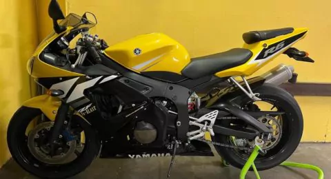 Yamaha R6